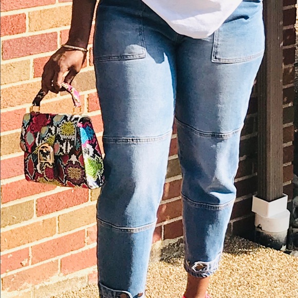 AMERICAN BAZI HIGH WAISTED ANKLE CROPPED MOM DENIM JEANS - Picture 4 of 14